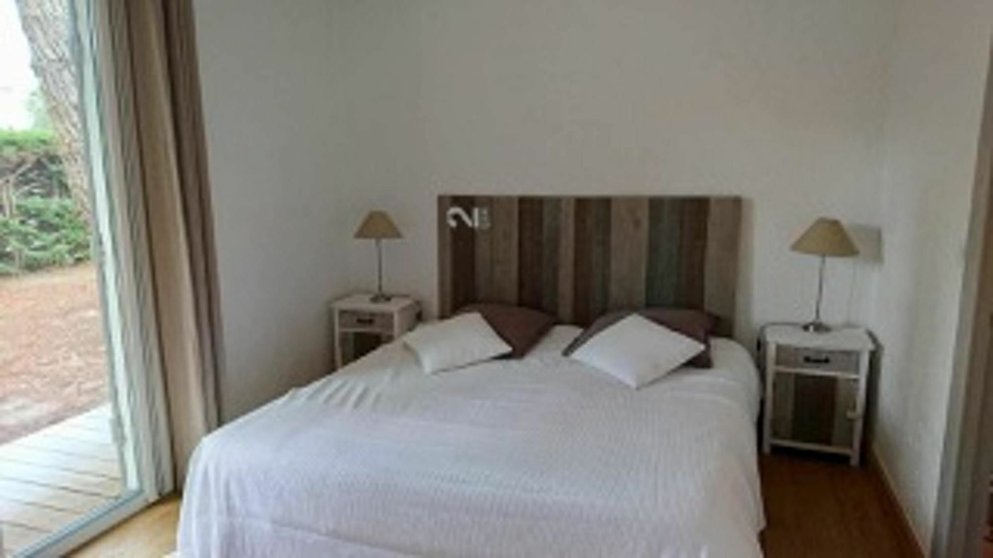 House With 4 Rooms In Arcachon With Enclosed Garden Екстер'єр фото